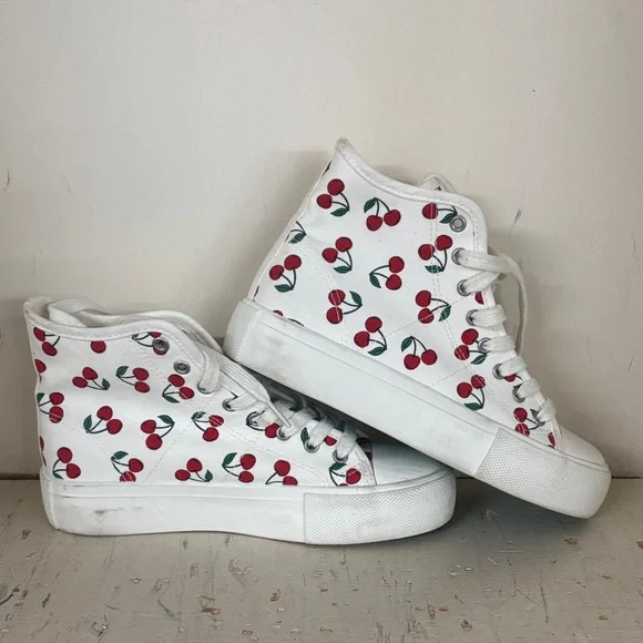 American Eagle Outfitters White Cherry Print Sneakers size 6. - Picture 2 of 7
